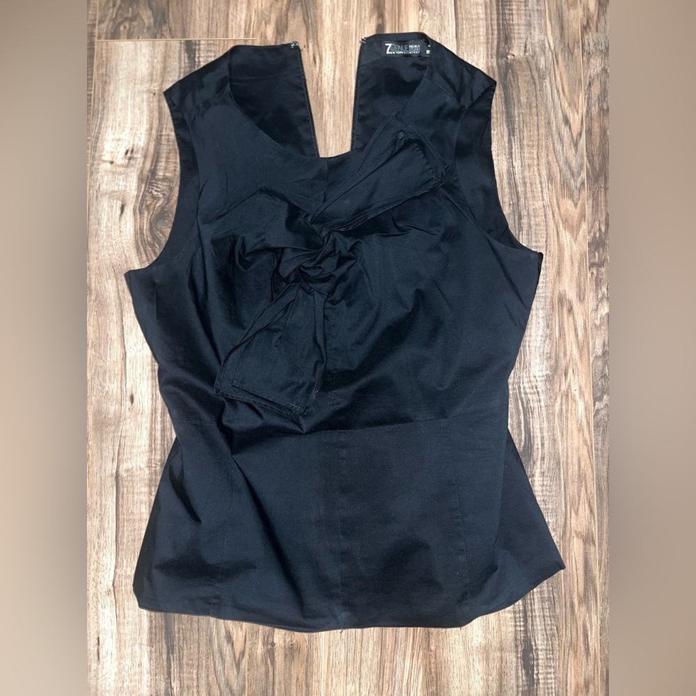New York & Co. sleeveless black top